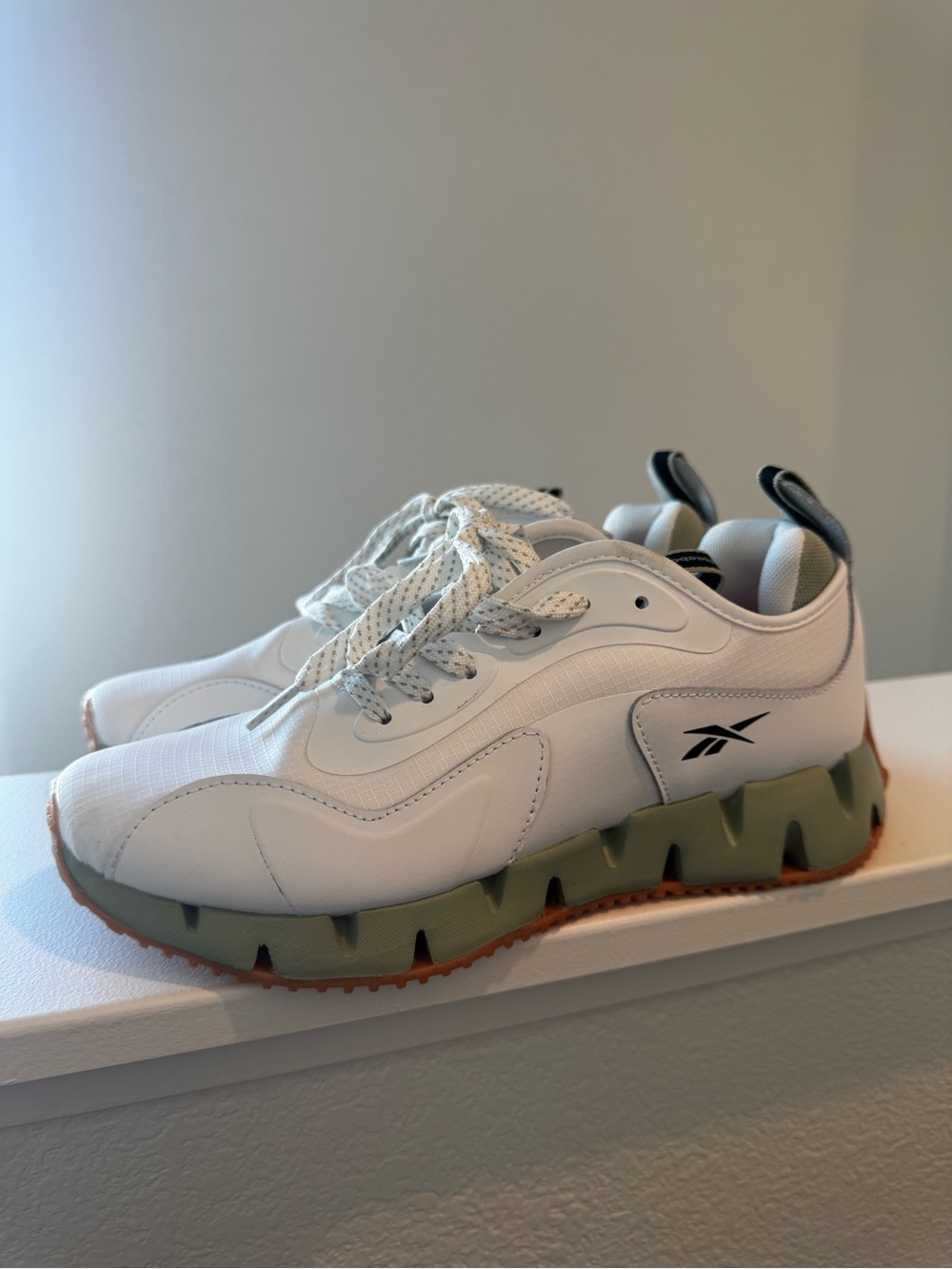 NWT! Reebok Women’s 9 - White Sneakers with Sage Green